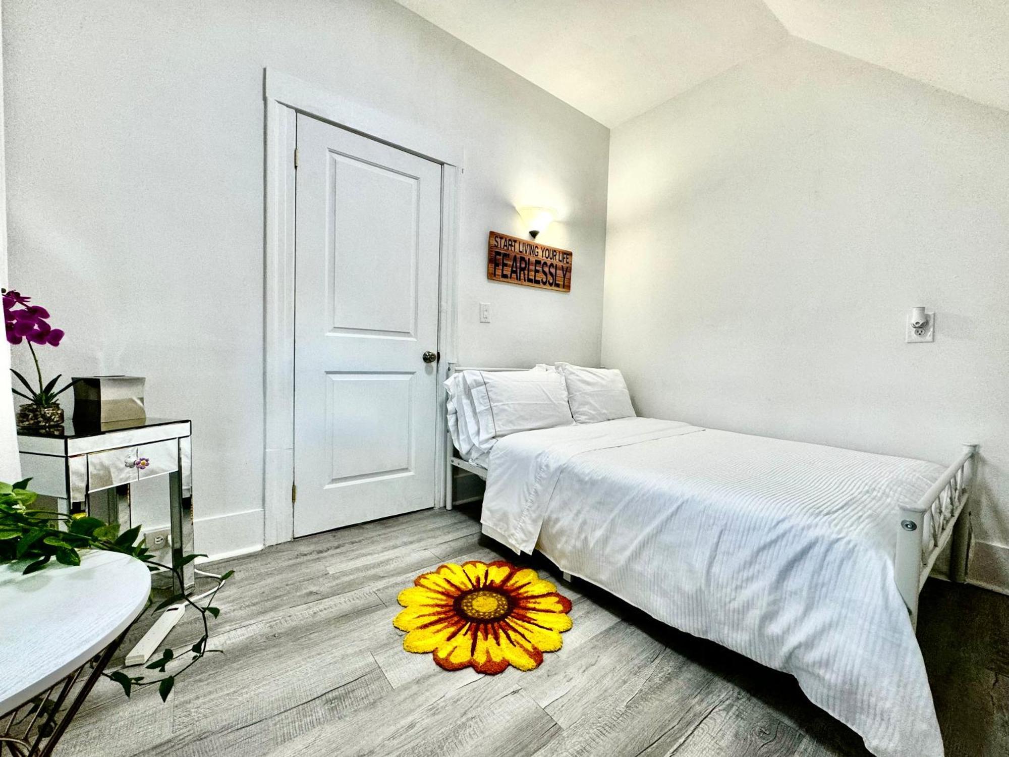 Seattle Home With 2 Bedrooms A King Bed Queen Bed And An Extra Sofa Bed Located 10 Minutes From Seatac Airport And 20 Minutes From Downtown Exteriér fotografie